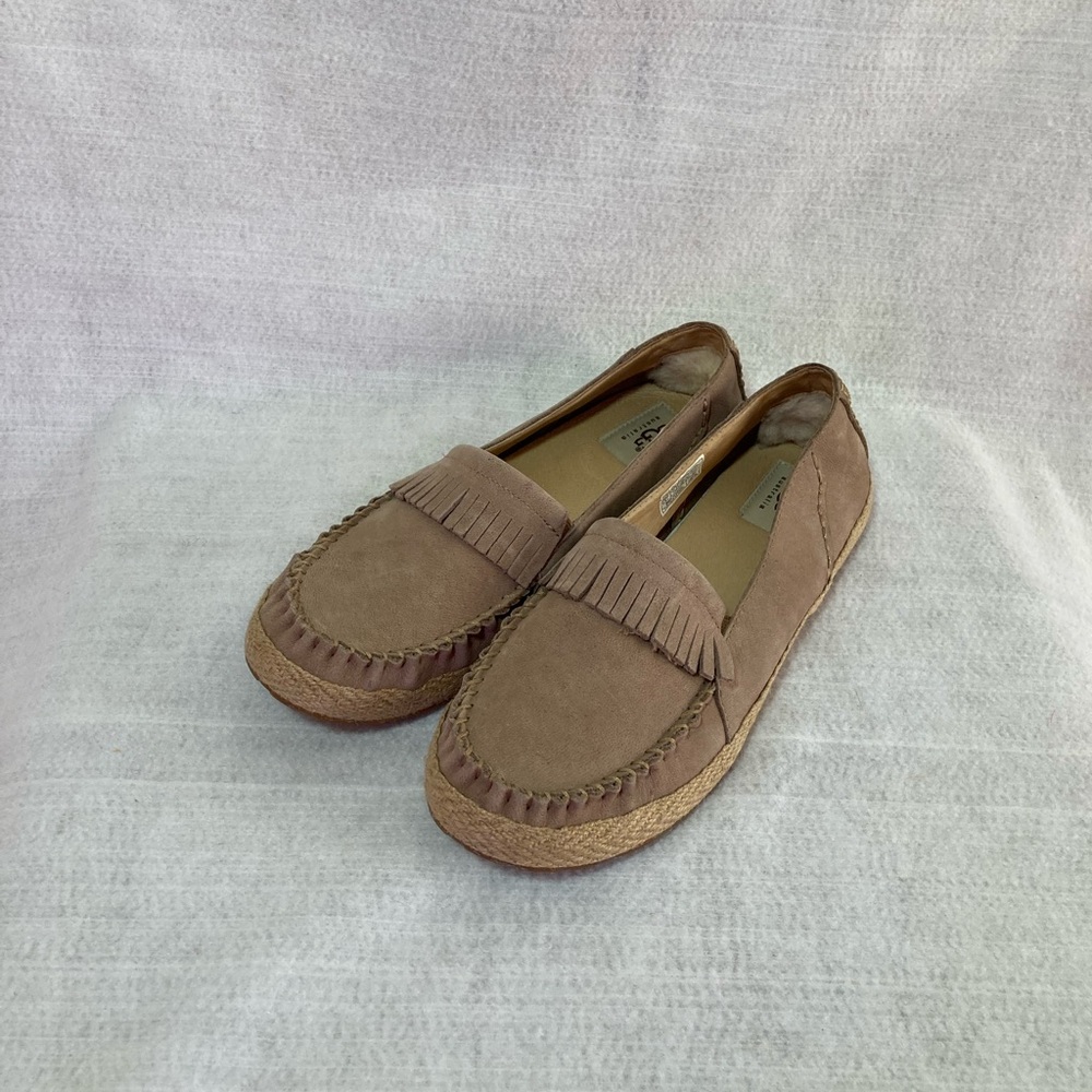 Ugg Marrah tan fringe moccasins shoes women sz 9.5